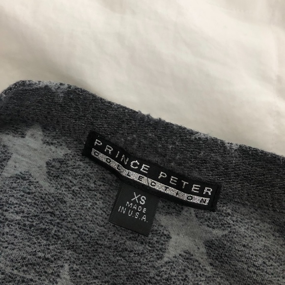 Prince Peter Distressed Grey Star Crewneck - Picture 4 of 4